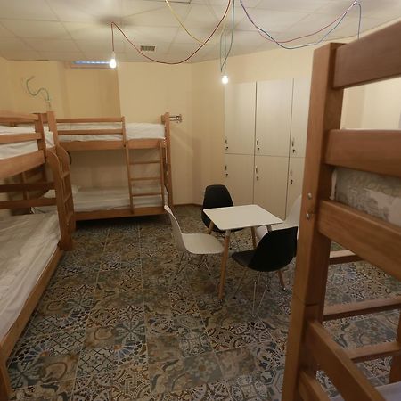 Midtown Hotel & Hostel Tbiliszi Kültér fotó