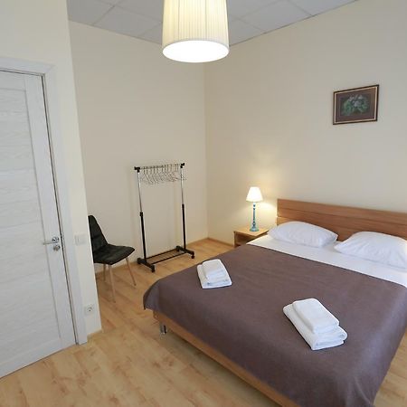 Midtown Hotel & Hostel Tbiliszi Kültér fotó