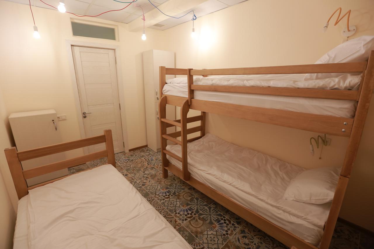 Midtown Hotel & Hostel Tbiliszi Kültér fotó
