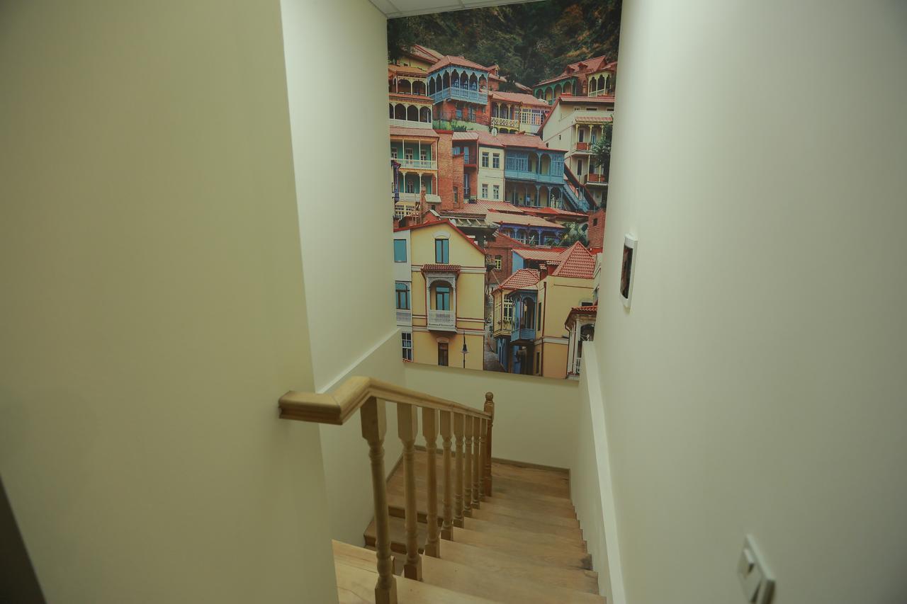 Midtown Hotel & Hostel Tbiliszi Kültér fotó