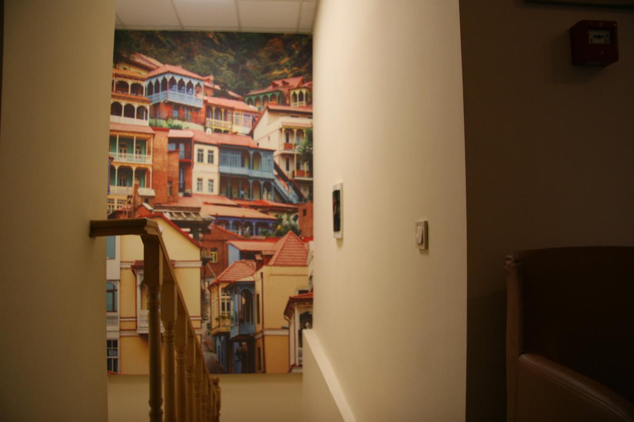 Midtown Hotel & Hostel Tbiliszi Kültér fotó
